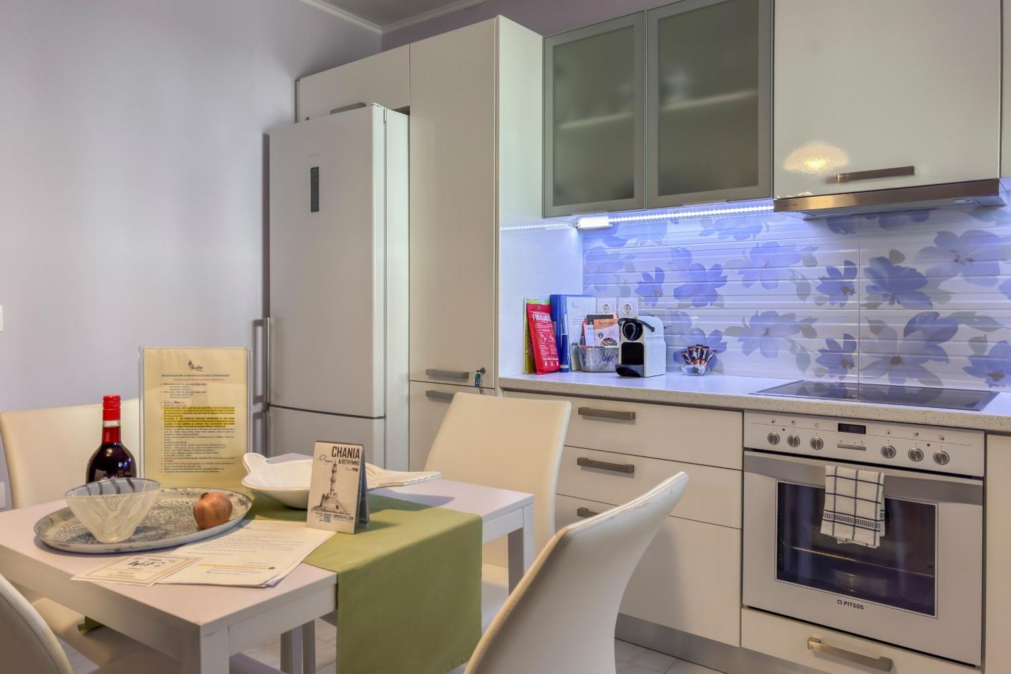 Alisahni Villa & Suite كاتو ذاراتسو المظهر الخارجي الصورة