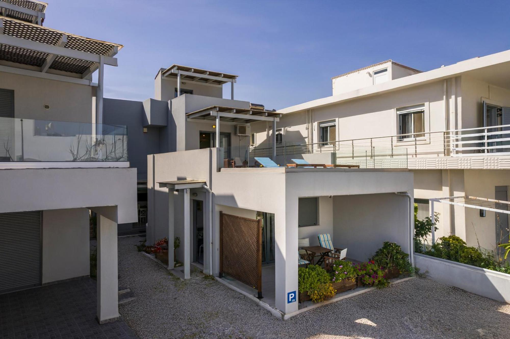 Alisahni Villa & Suite كاتو ذاراتسو المظهر الخارجي الصورة